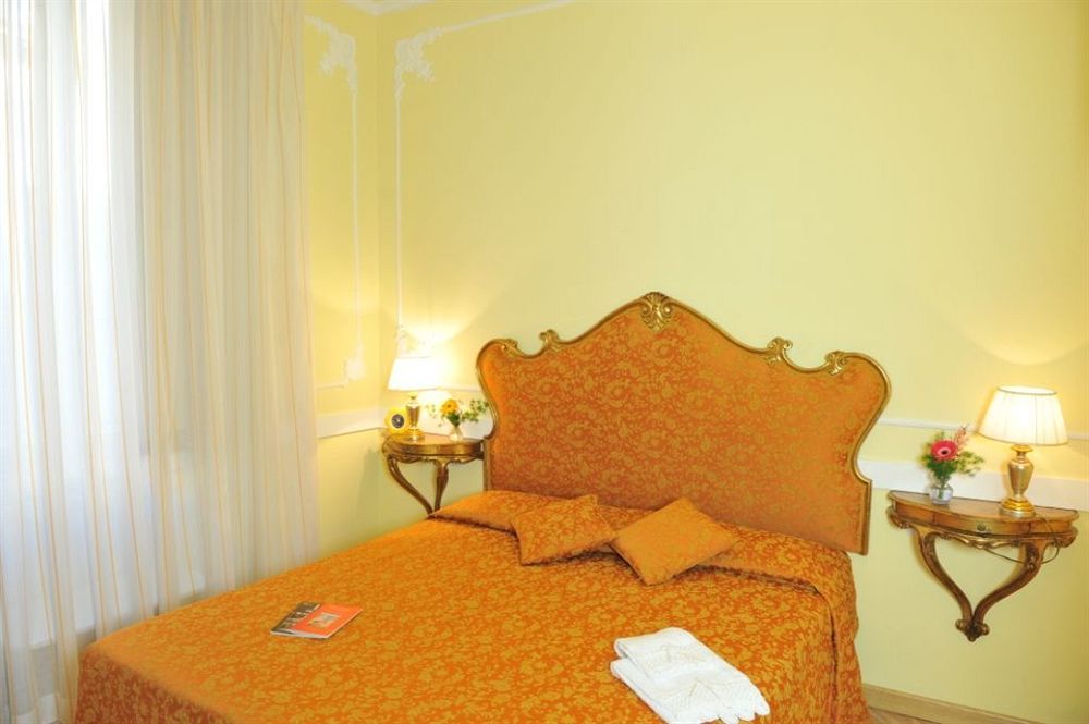 Bed and Breakfast Le Stanze Dei Medici à Florence Extérieur photo