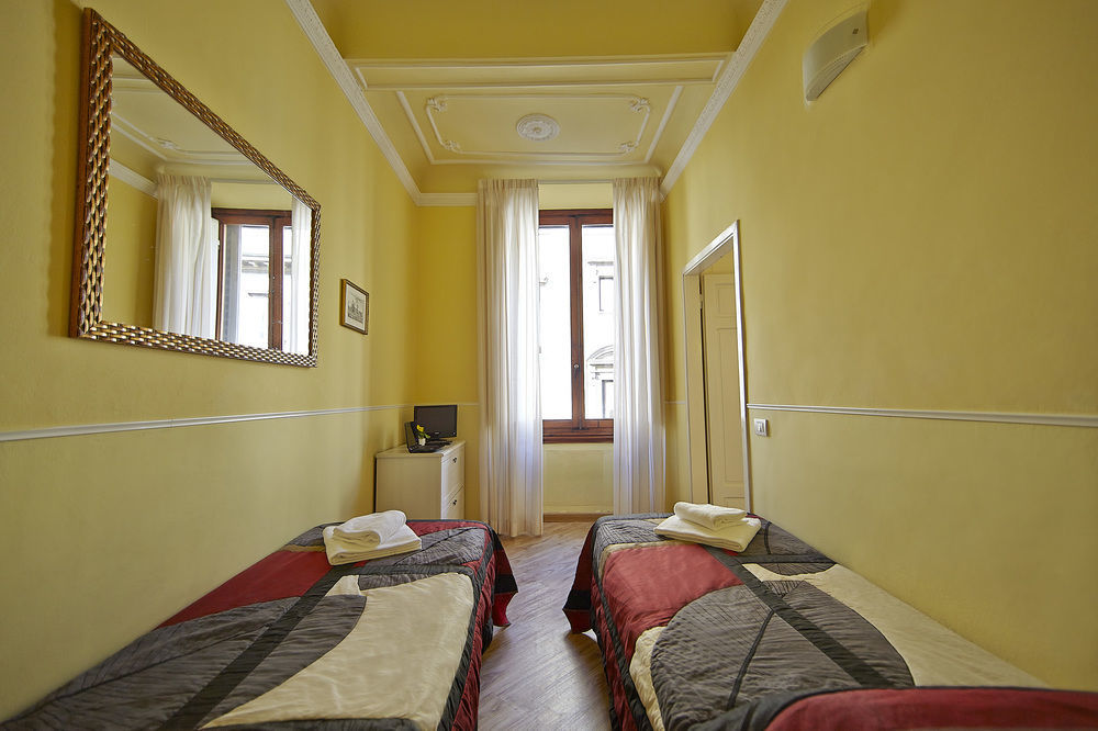 Bed and Breakfast Le Stanze Dei Medici à Florence Extérieur photo