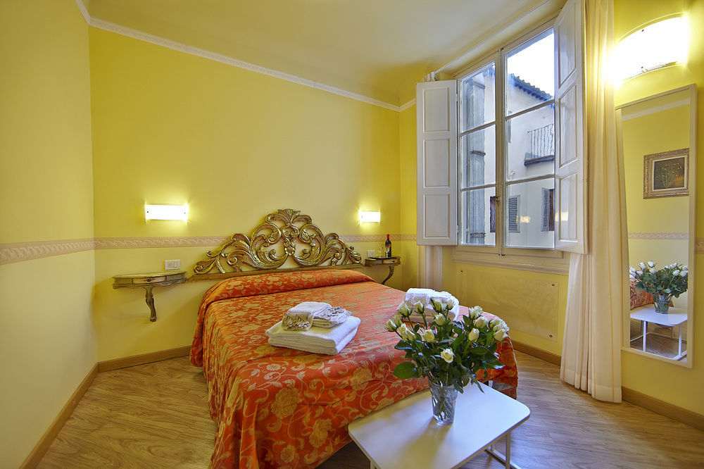 Bed and Breakfast Le Stanze Dei Medici à Florence Extérieur photo